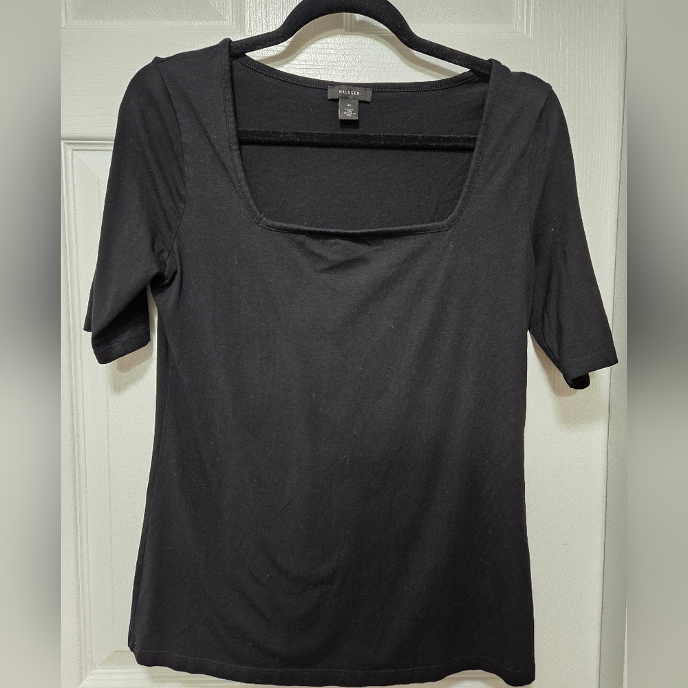 Halogen Women's Black Square Neck Tee